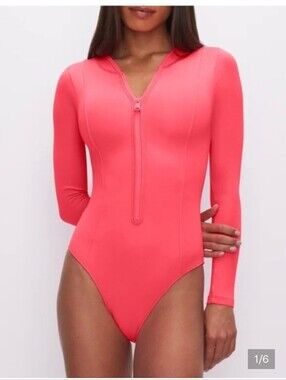 Good American Long Sleeve One-Piece Swimsuit in Vibrant Coral Neon Pink M NWT